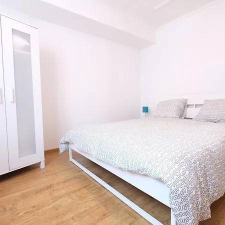 Апартаменты Escale De 80 M2 Avec Cour Et Parking