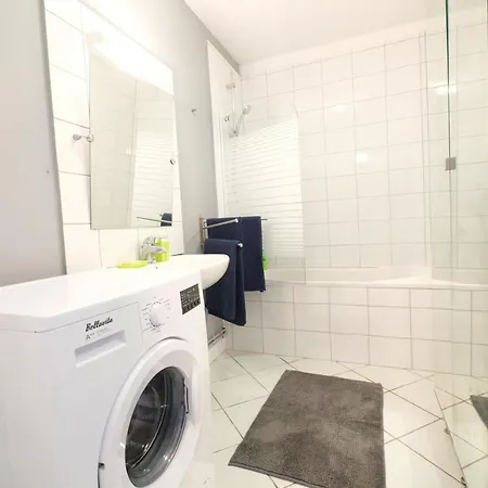 Апартаменты Escale De 80 M2 Avec Cour Et Parking